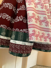 Laden Sie das Bild in den Galerie-Viewer, Brauchtum Couture &amp; Guipure Besatz