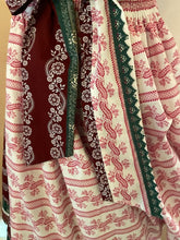 Laden Sie das Bild in den Galerie-Viewer, Brauchtum Couture &amp; Guipure Besatz