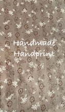 Laden Sie das Bild in den Galerie-Viewer, Brauchtum Handdruck ab 989,-