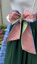 Laden Sie das Bild in den Galerie-Viewer, Bodice Dirndl